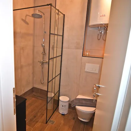 Fanis And Olgas Cozy Stay Kastoria Exterior foto